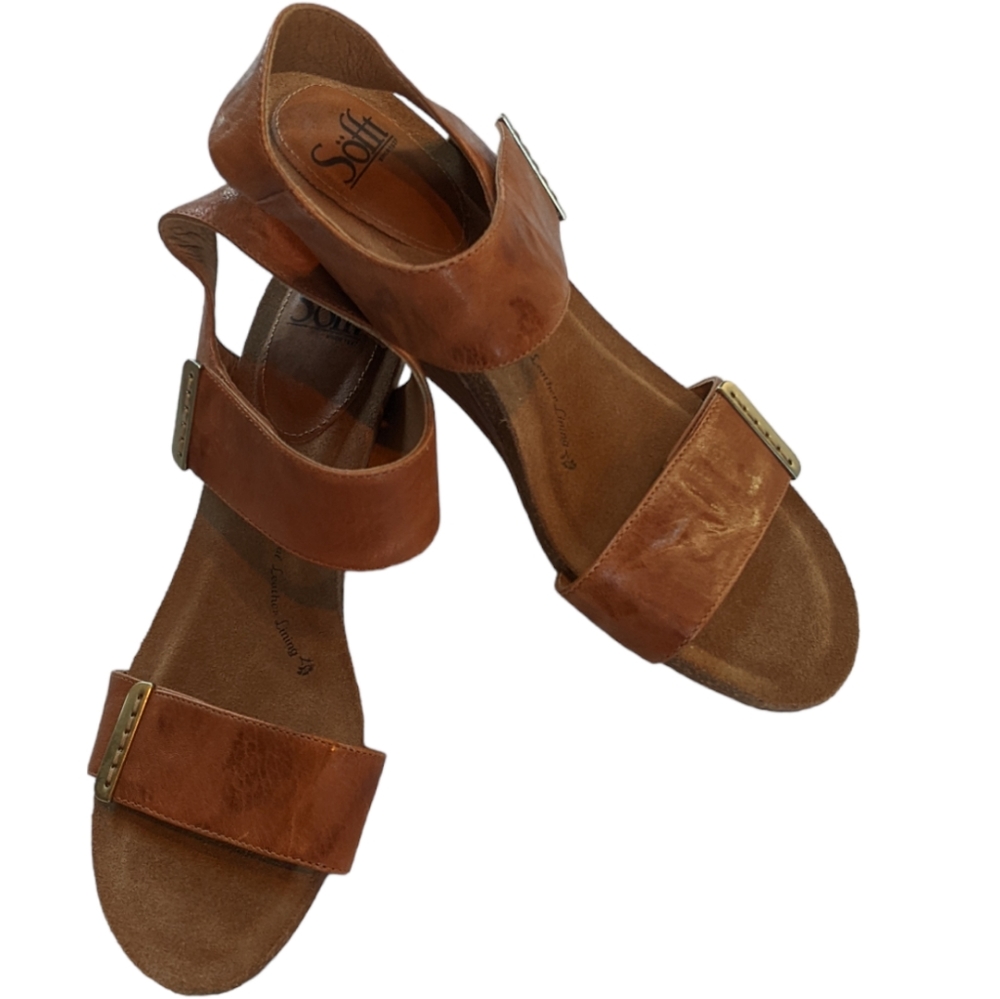 Sofft, Brown strappy wedge sandal. Size 11